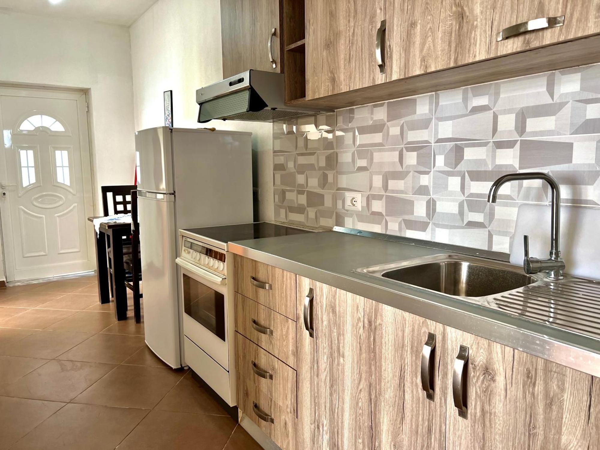 Redi'S Seaview Apartments Σαράντα Εξωτερικό φωτογραφία