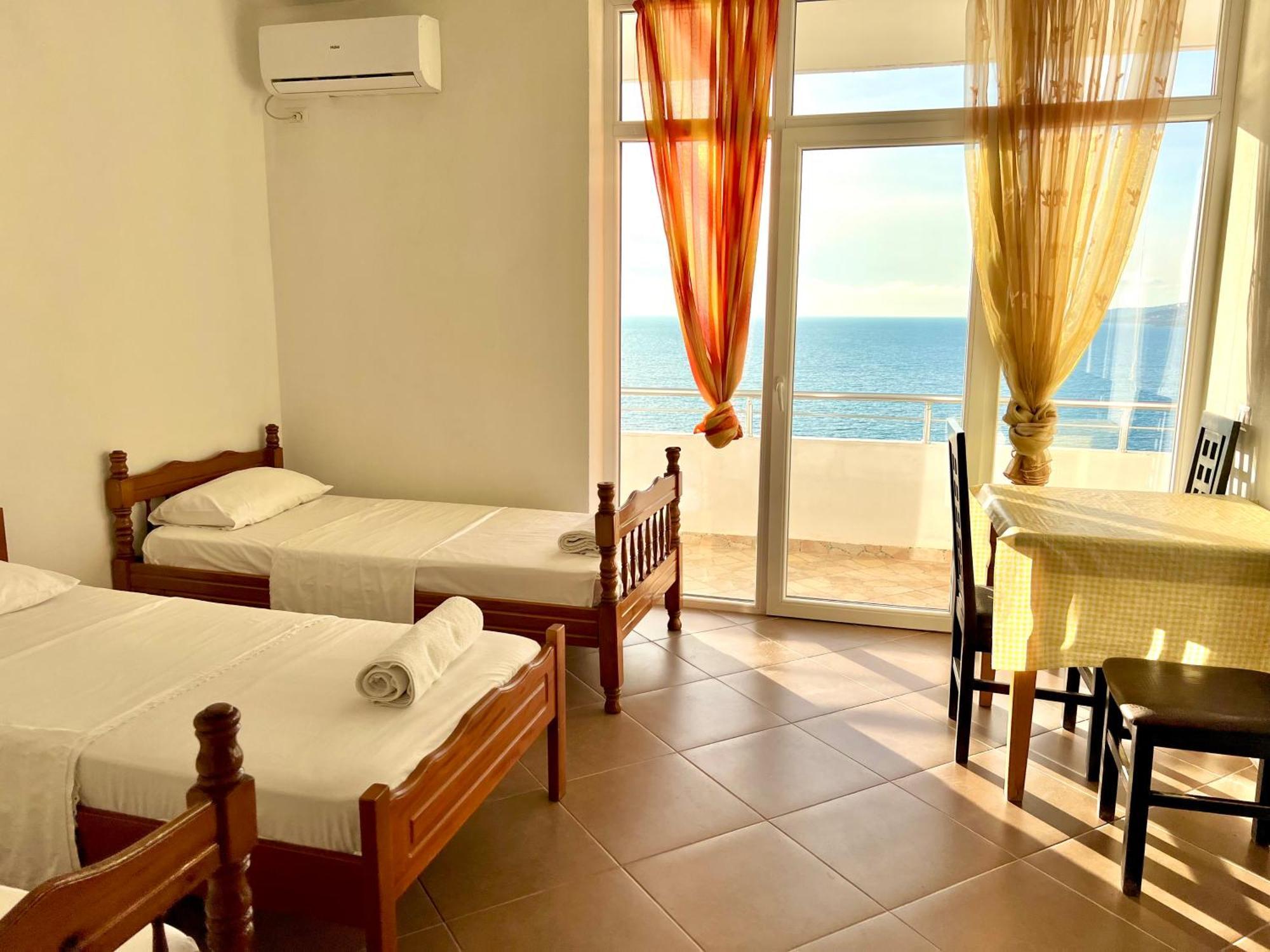 Redi'S Seaview Apartments Σαράντα Εξωτερικό φωτογραφία
