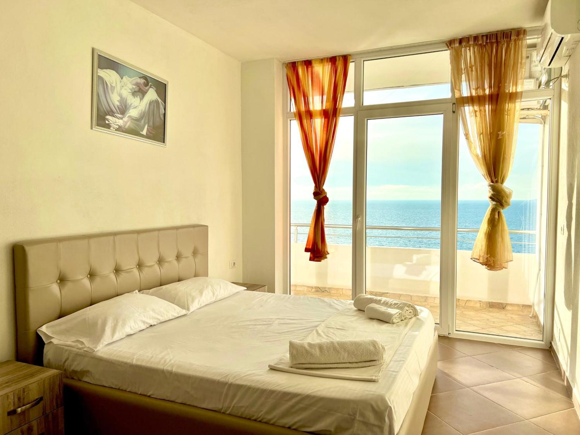 Redi'S Seaview Apartments Σαράντα Εξωτερικό φωτογραφία